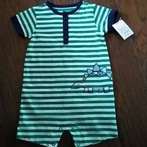 Carter's boy sz 6 m NWT onw piece shortalls